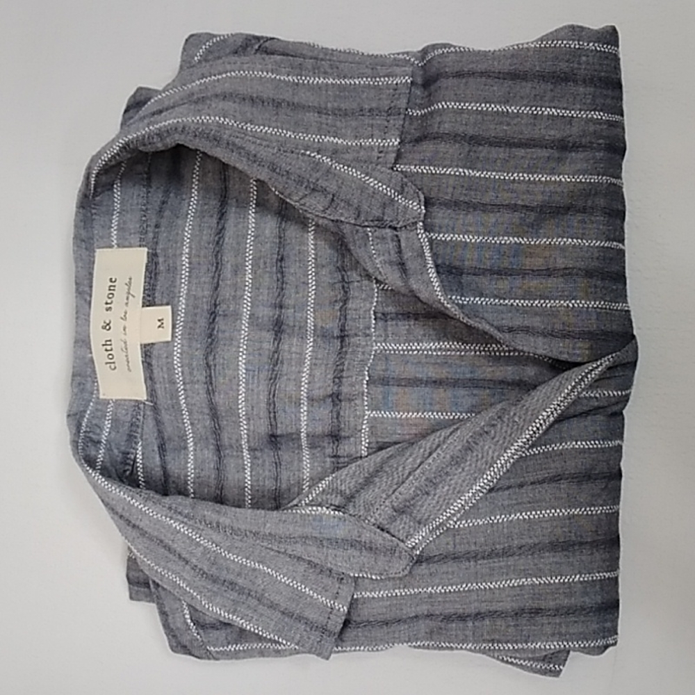 cloth & stone Gray Striped Button-Down Shirt